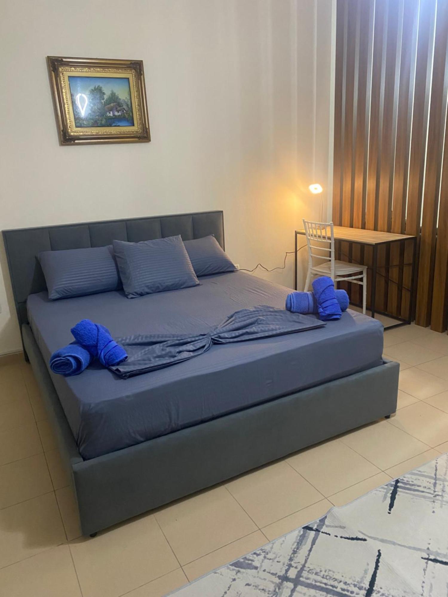 Chlo Apartment 4 Tirane Esterno foto